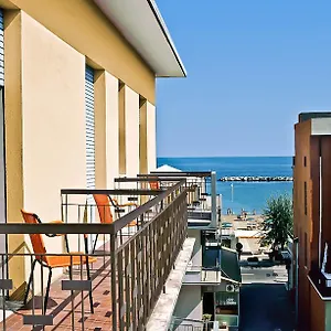 3* Hotel Tura
